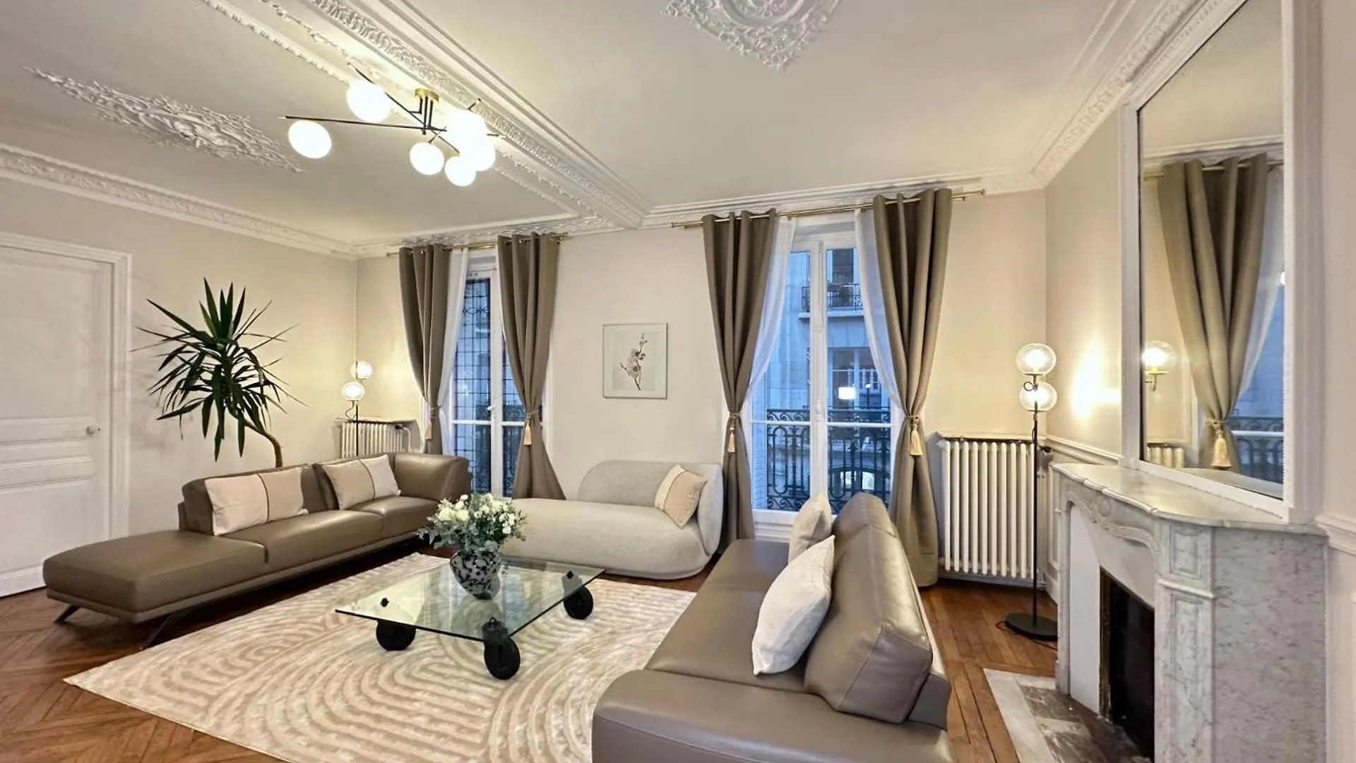 Luxurious Home In Le Marais Párizs 0*,