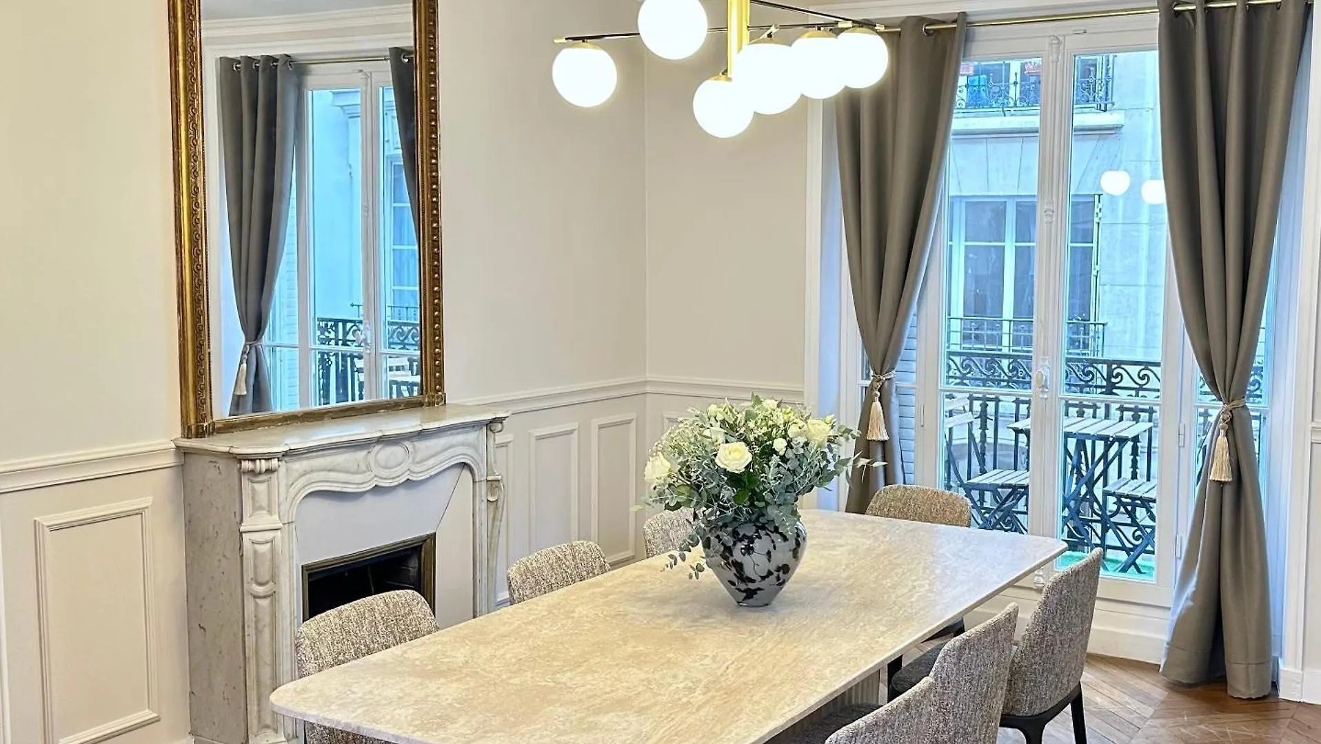Daire Luxurious Home In Le Marais Paris Fransa